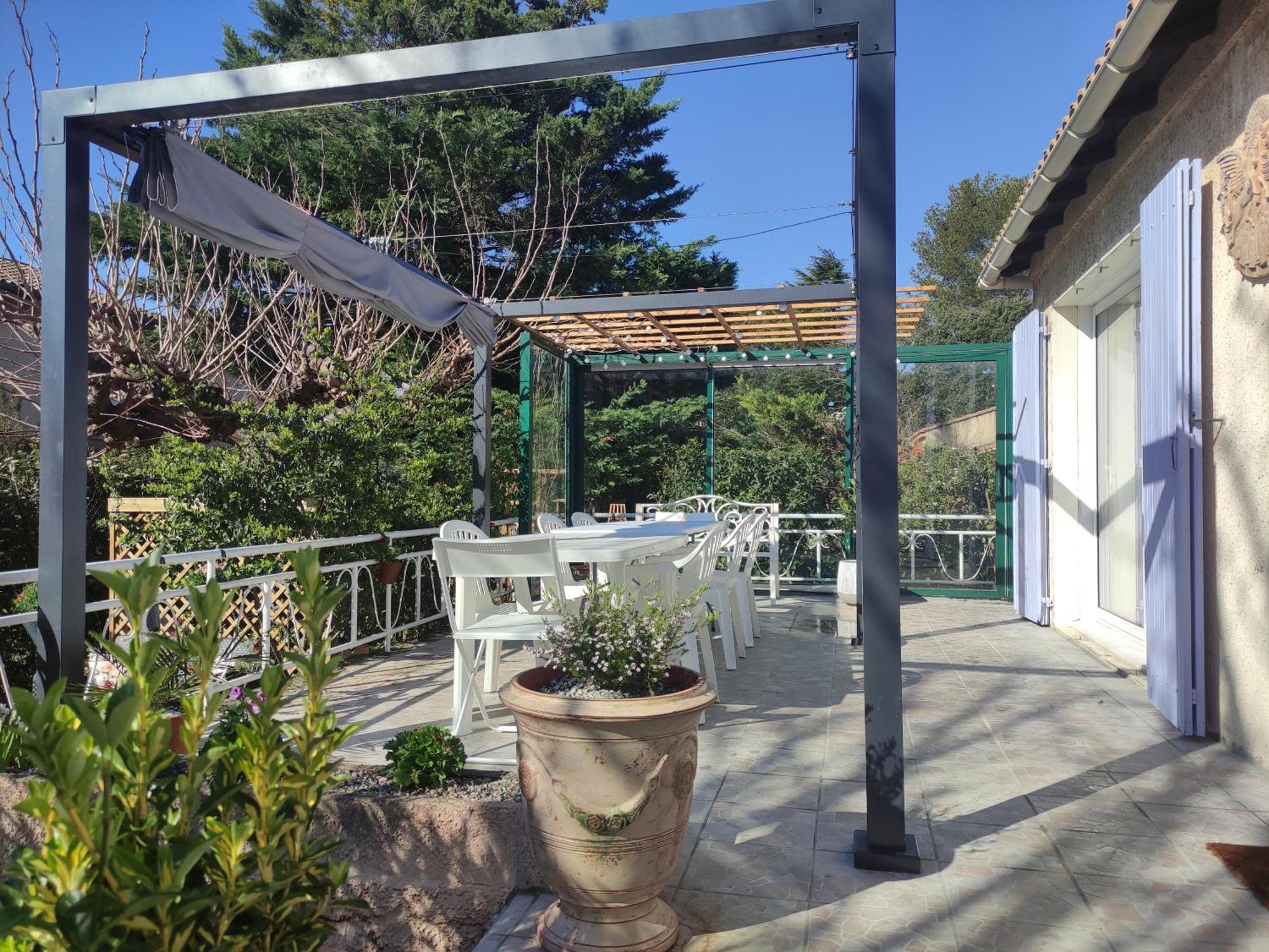 Le Jardin Des Rocailles - Villa 4 Chambres Climatisee Avec Piscine A Deux Pas D'Avignon Villeneuve-lès-Avignon Exterior photo